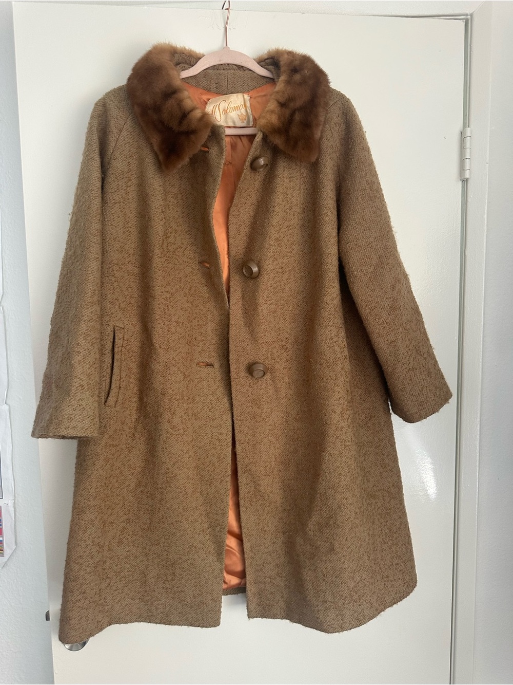 Vintage 1960s Style Women’s Camel Brown Pea Coat with Fur Collar